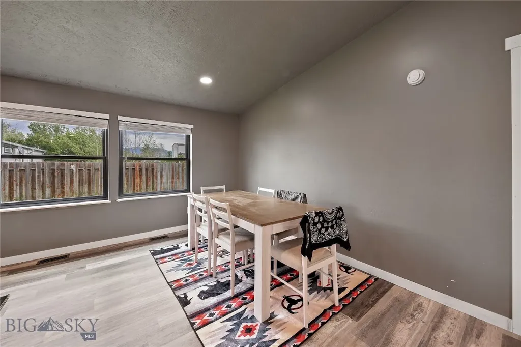 736 Cheery Drive Belgrade MT 59714