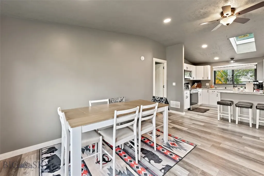 736 Cheery Drive Belgrade MT 59714