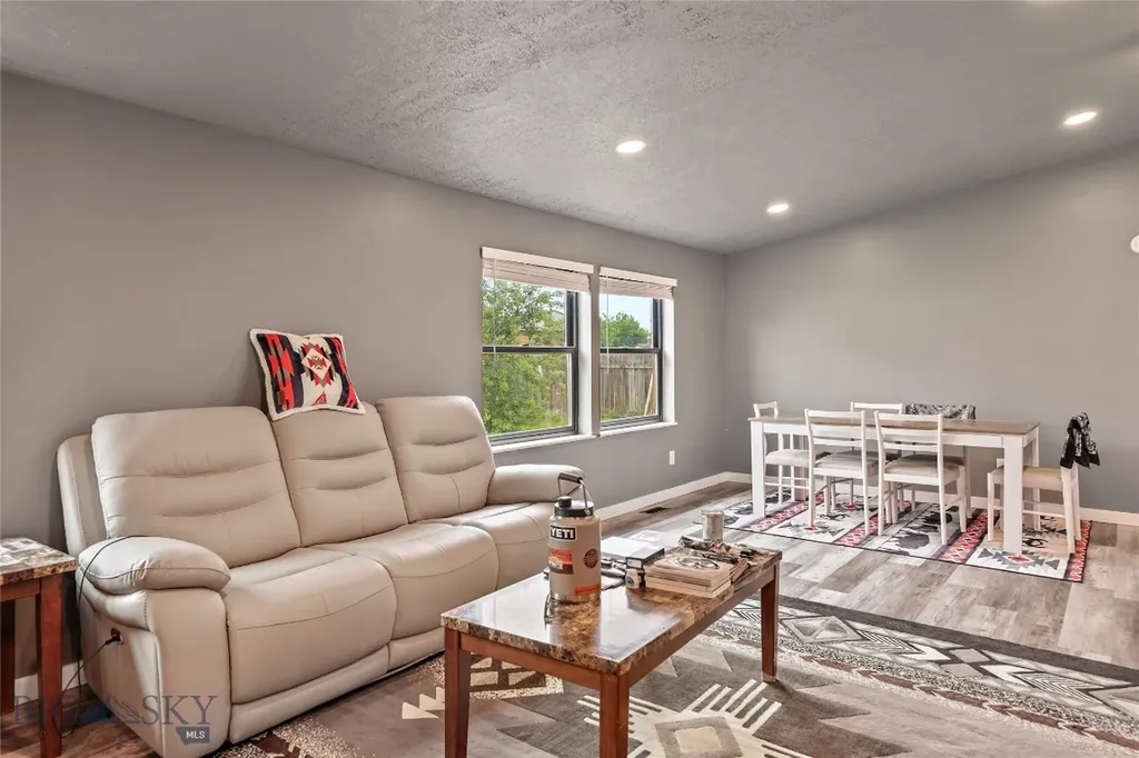 736 Cheery Drive Belgrade MT 59714