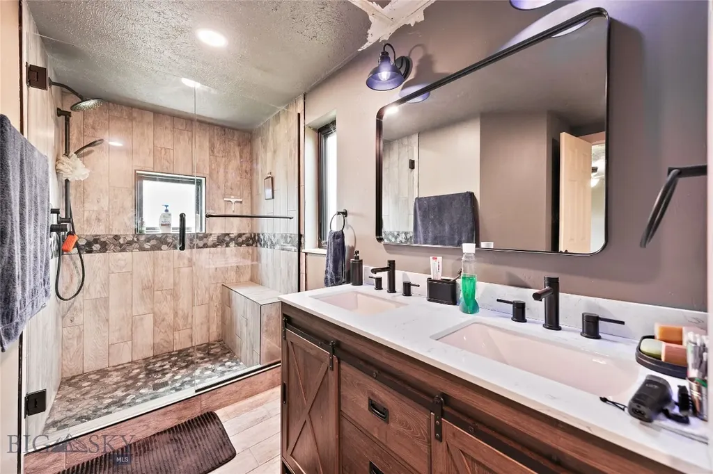 736 Cheery Drive Belgrade MT 59714