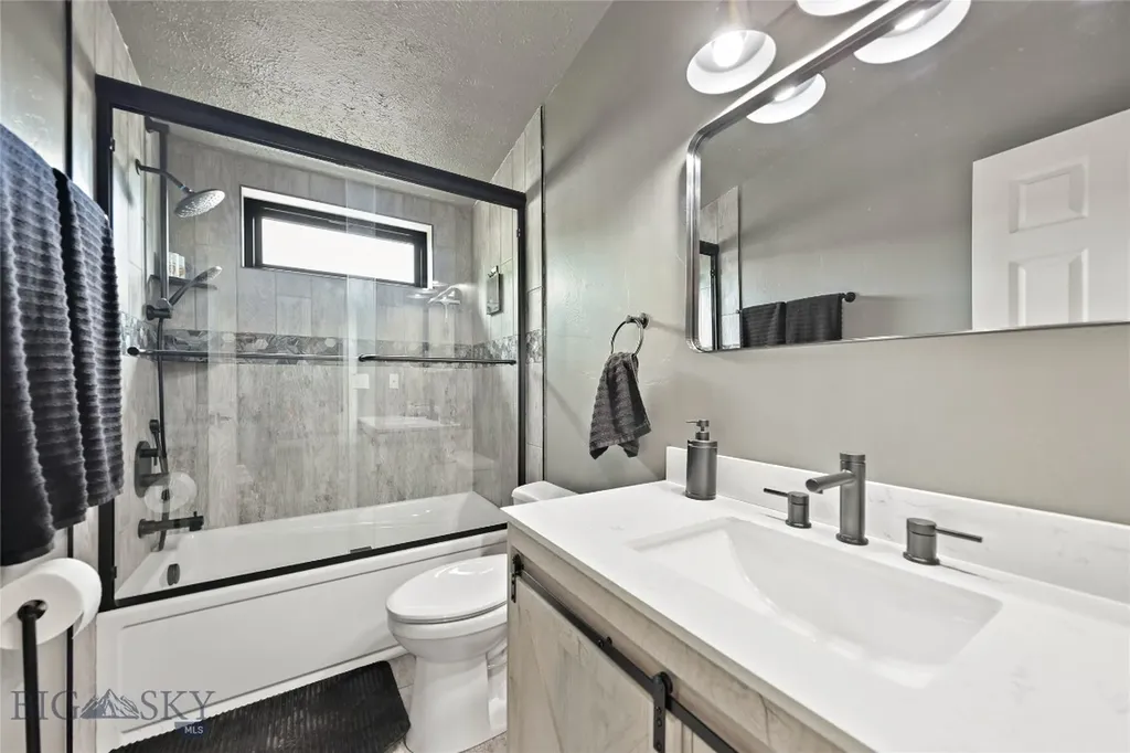 736 Cheery Drive Belgrade MT 59714
