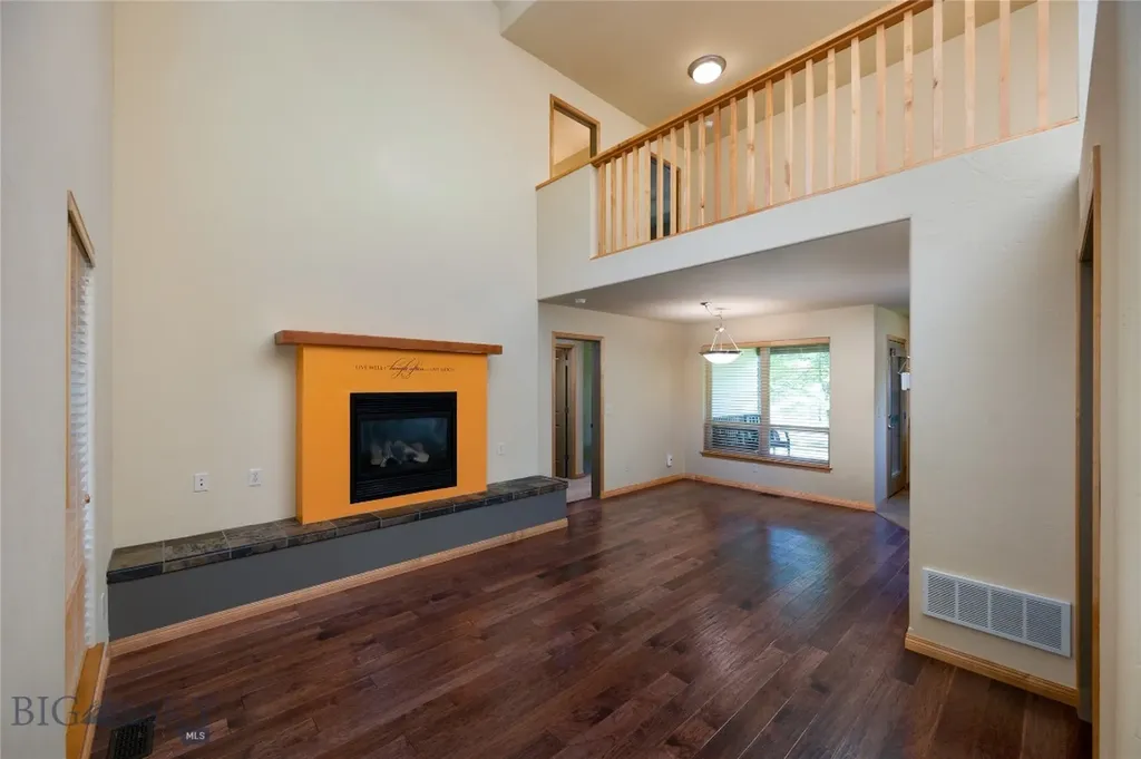2950 Warbler Way Bozeman MT 59718
