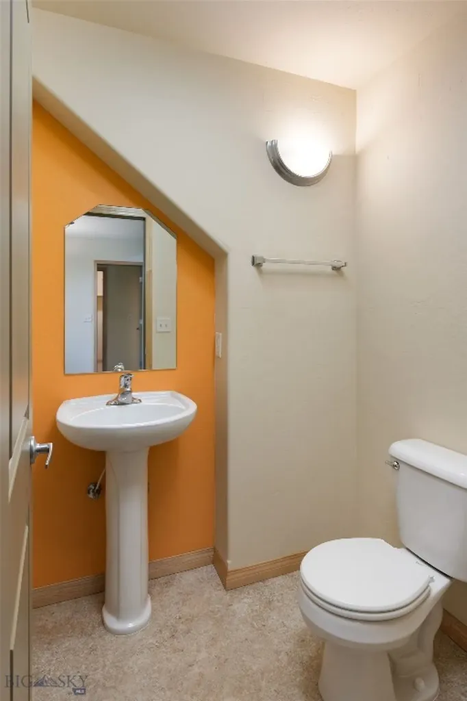 2950 Warbler Way Bozeman MT 59718