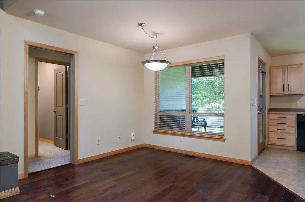 2950 Warbler Way Bozeman MT 59718