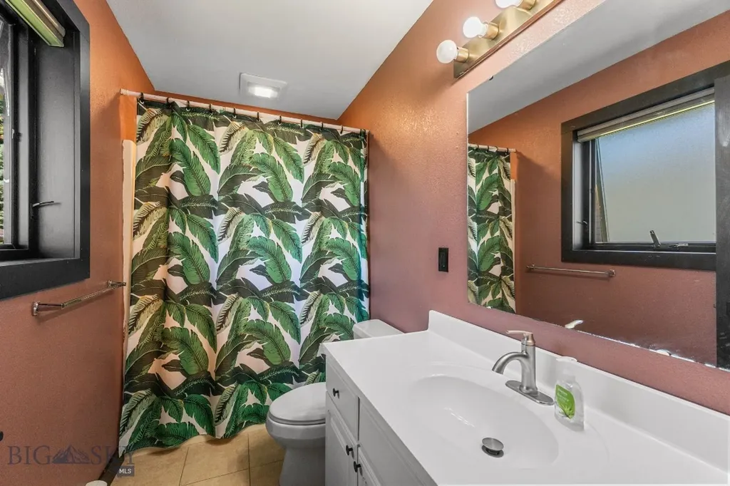 114 N 7th Street Manhattan MT 59741