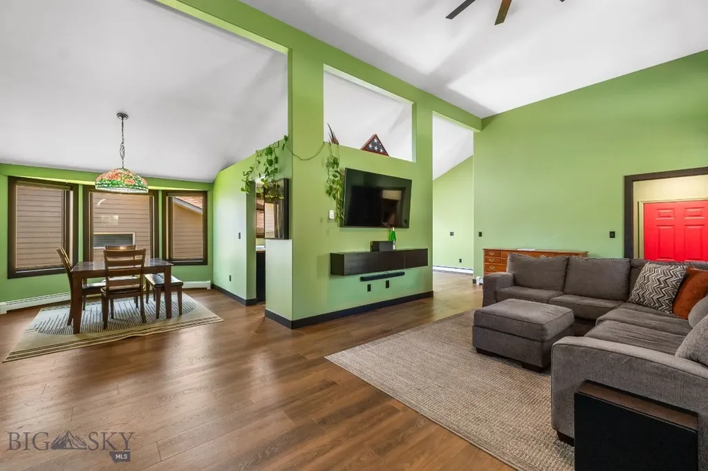 114 N 7th Street Manhattan MT 59741