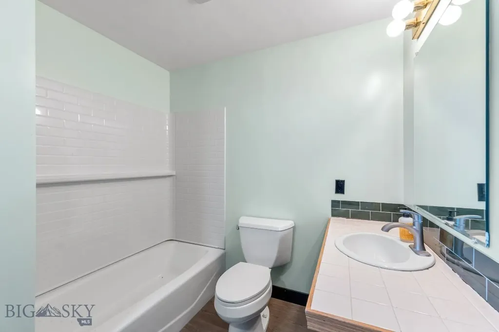 114 N 7th Street Manhattan MT 59741