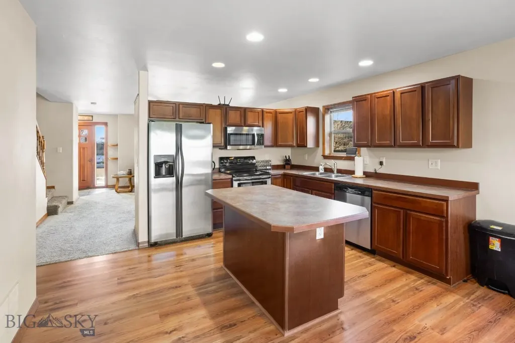 1014 Idaho Street Belgrade MT 59714