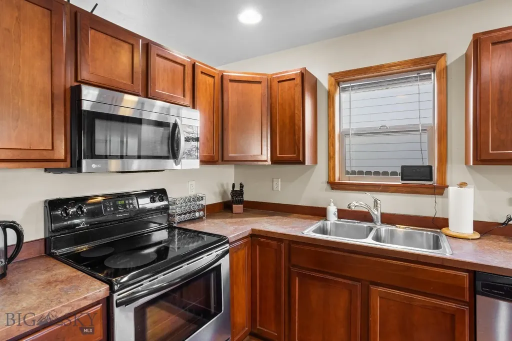1014 Idaho Street Belgrade MT 59714