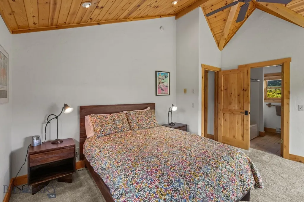 355 Beaver Mountain Trail Gallatin Gateway MT 59730