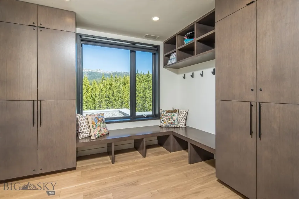 4 Boathouse Way Big Sky MT 59716
