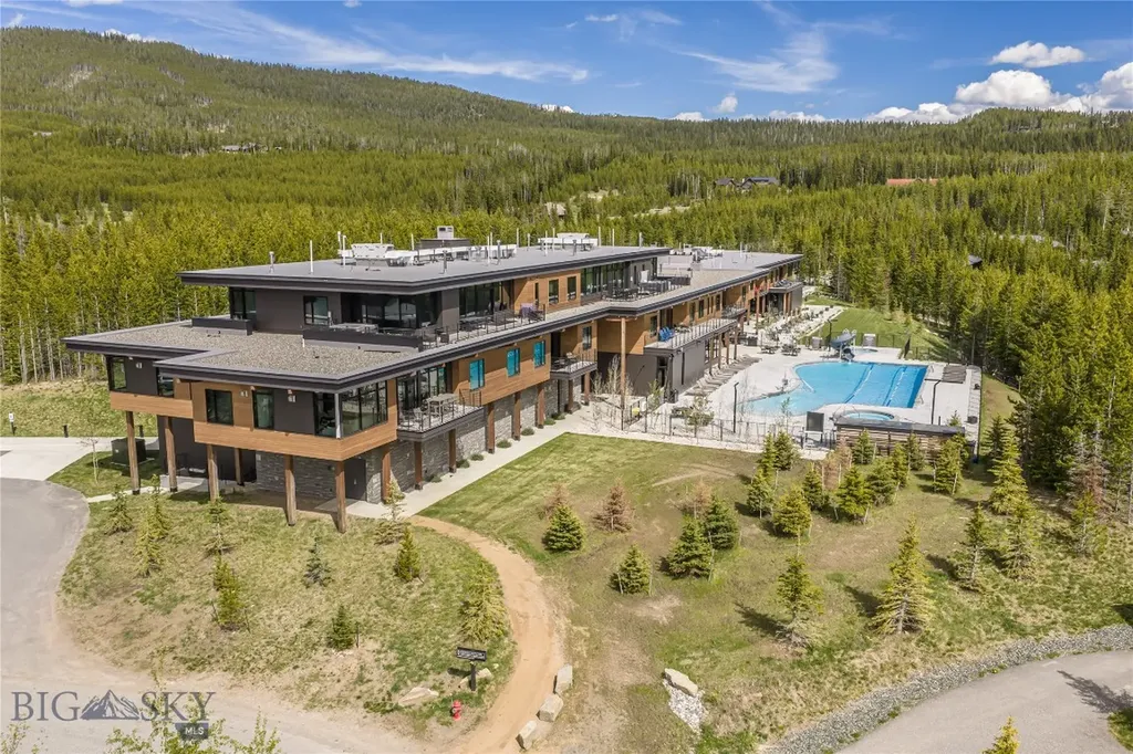 4 Boathouse Way Big Sky MT 59716