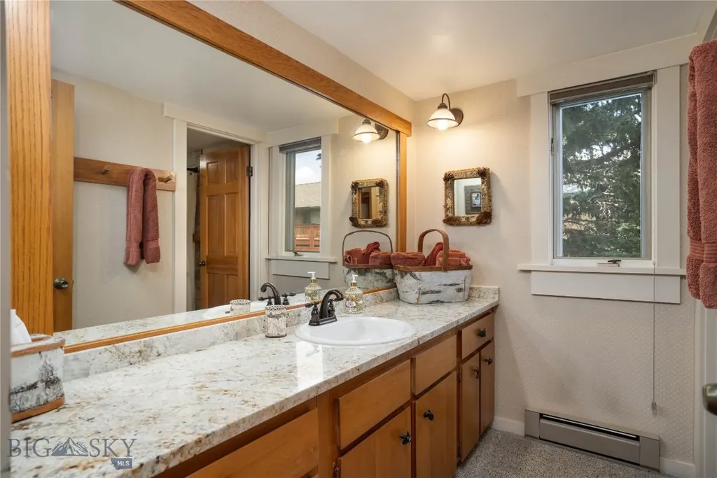 2225 Black Otter Big Sky MT 59716