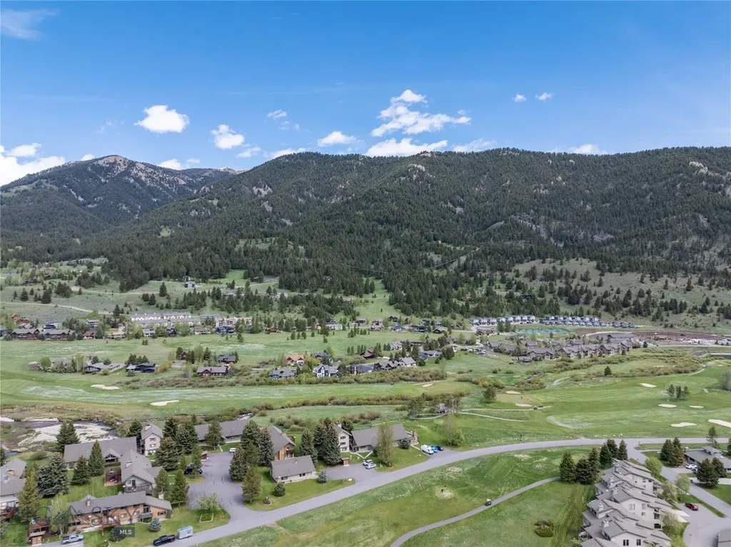 2225 Black Otter Big Sky MT 59716