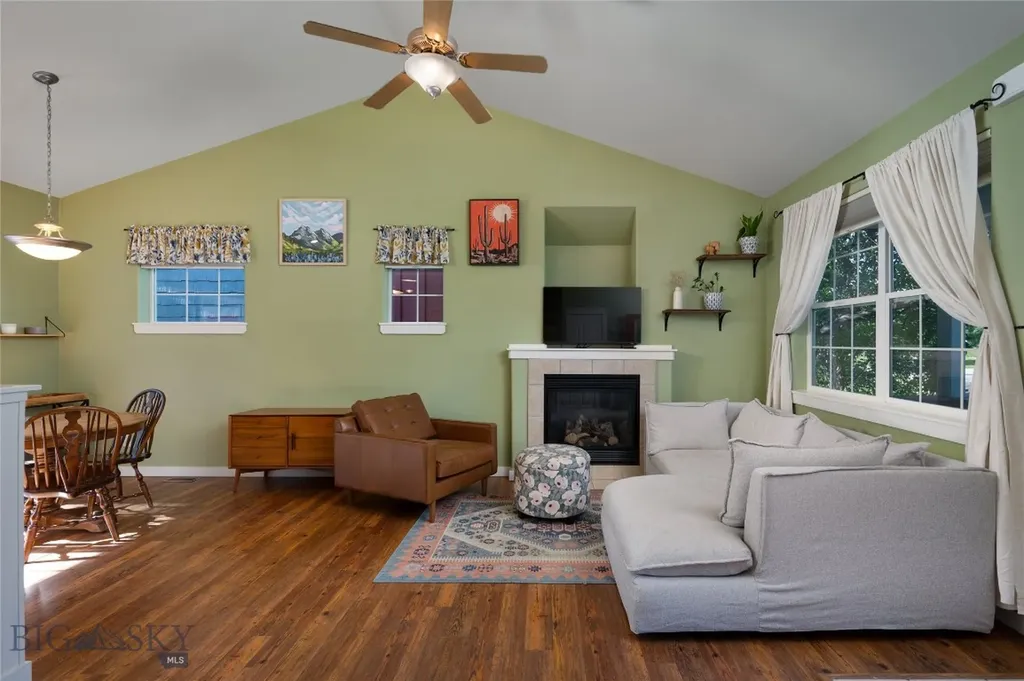 2252 Ferguson Bozeman MT 59718