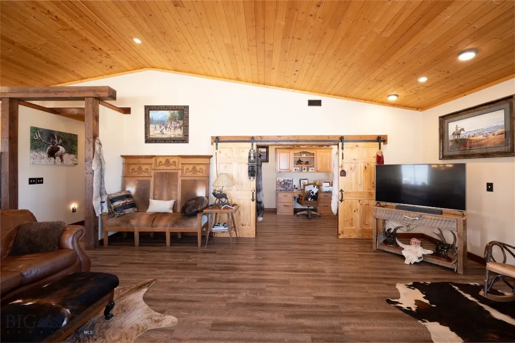 981 Bon Accord Dillon MT 59725