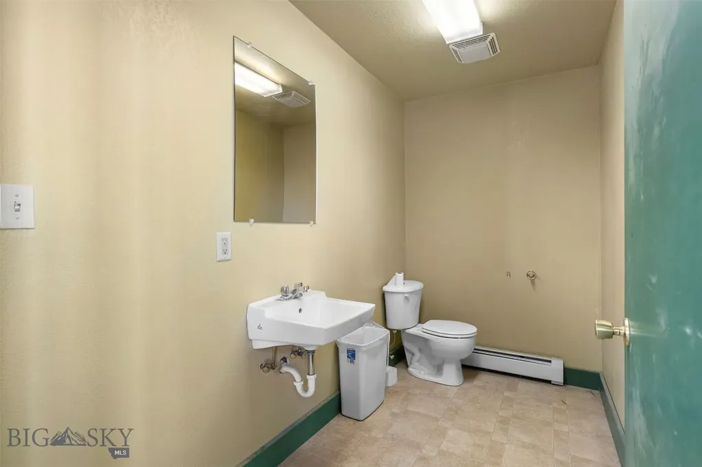244 Anaconda Road Butte MT 59701