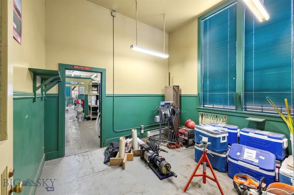 244 Anaconda Road Butte MT 59701
