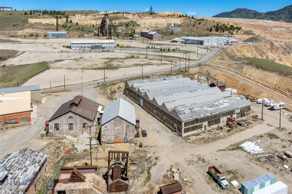 244 Anaconda Road Butte MT 59701