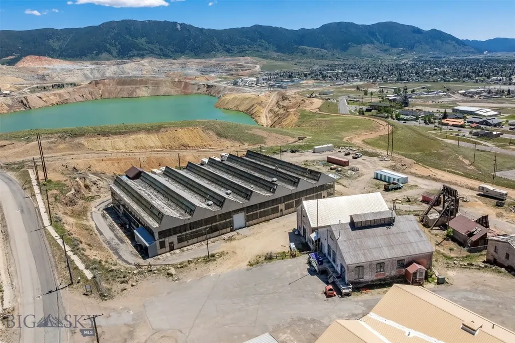 244 Anaconda Road Butte MT 59701