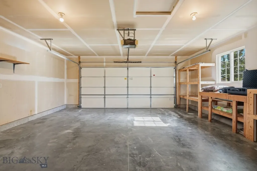 38 E River Rock Road Belgrade MT 59714