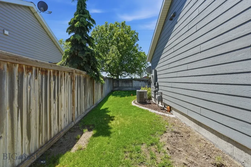 38 E River Rock Road Belgrade MT 59714