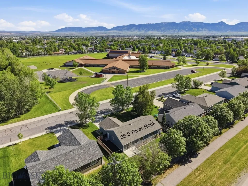 38 E River Rock Road Belgrade MT 59714
