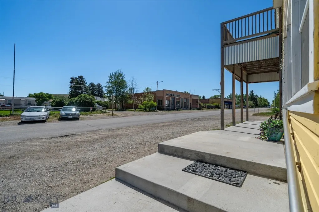 21 Main Street Willow Creek MT 59760