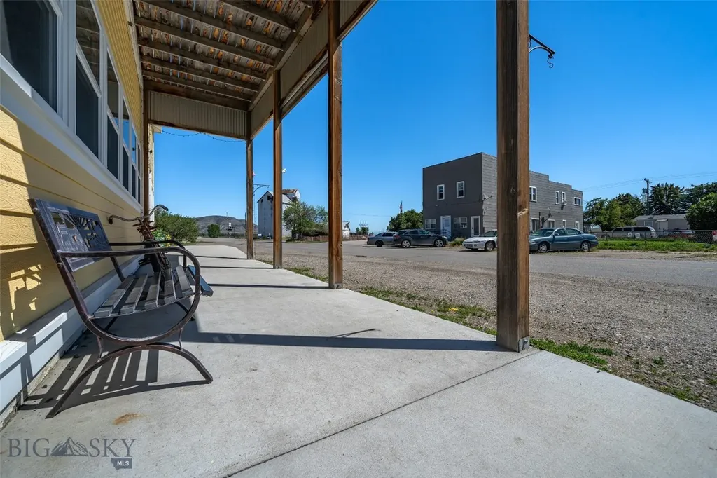 21 Main Street Willow Creek MT 59760