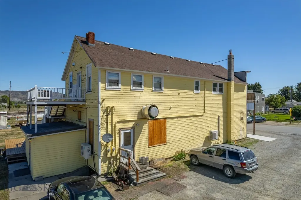 21 Main Street Willow Creek MT 59760