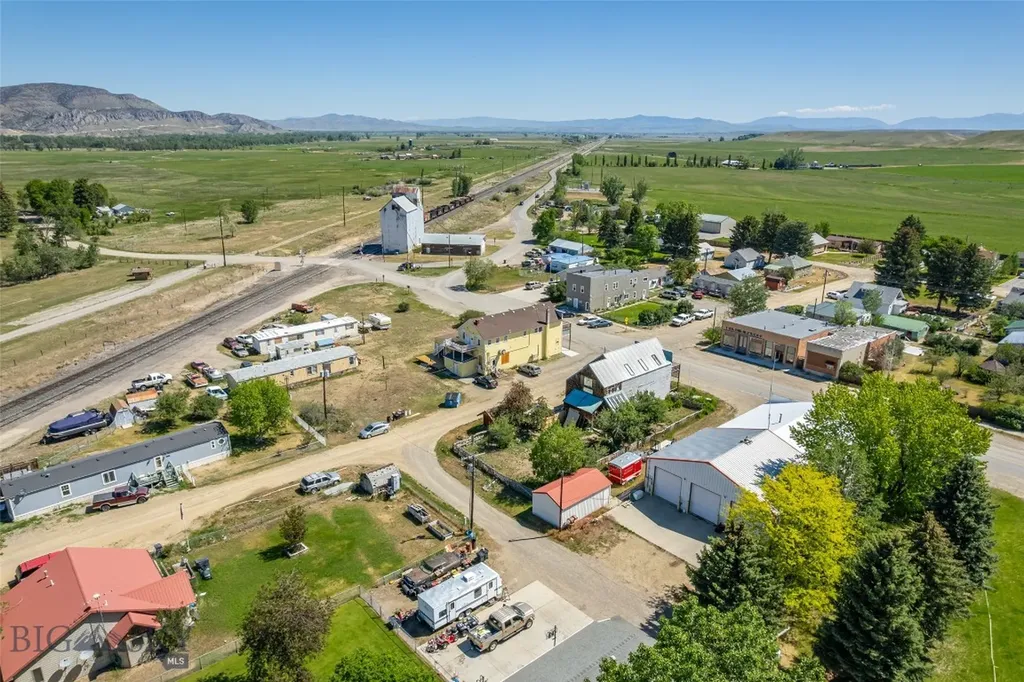 21 Main Street Willow Creek MT 59760
