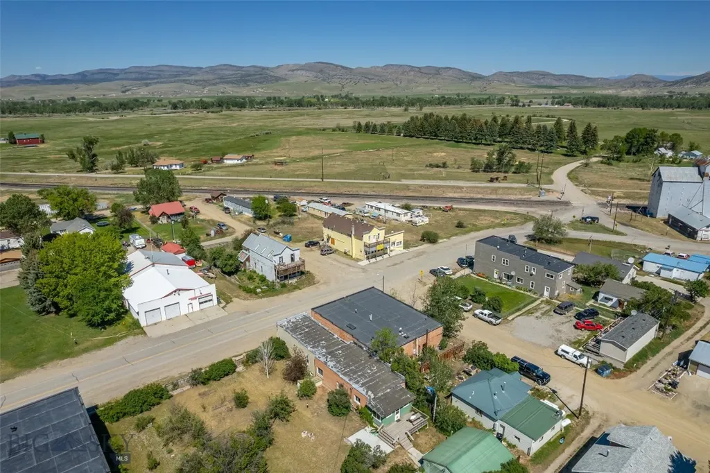 21 Main Street Willow Creek MT 59760