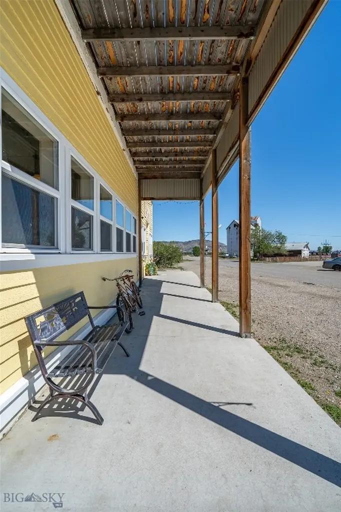 21 Main Street Willow Creek MT 59760