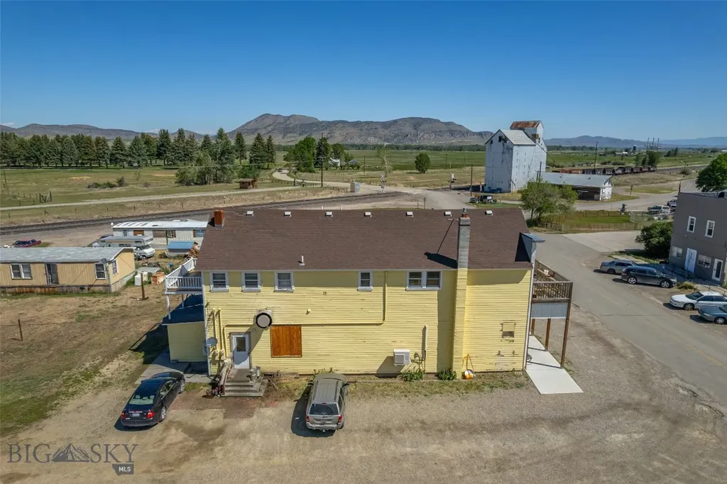 21 Main Street Willow Creek MT 59760