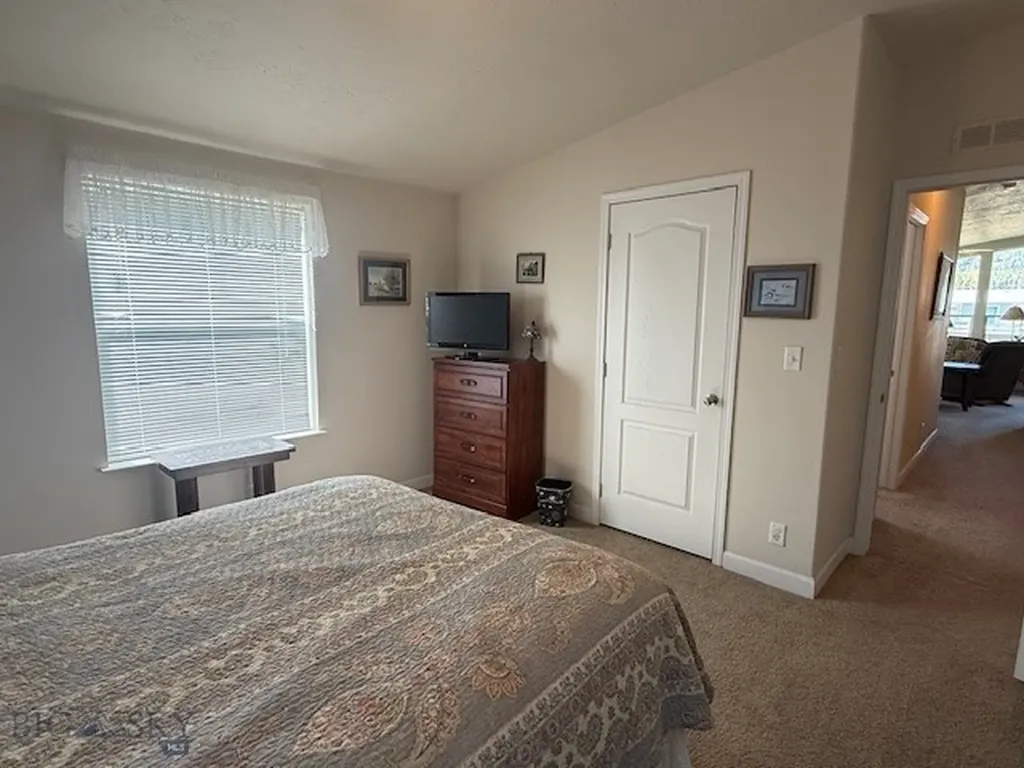 216 Pintlar Street Anaconda MT 59711