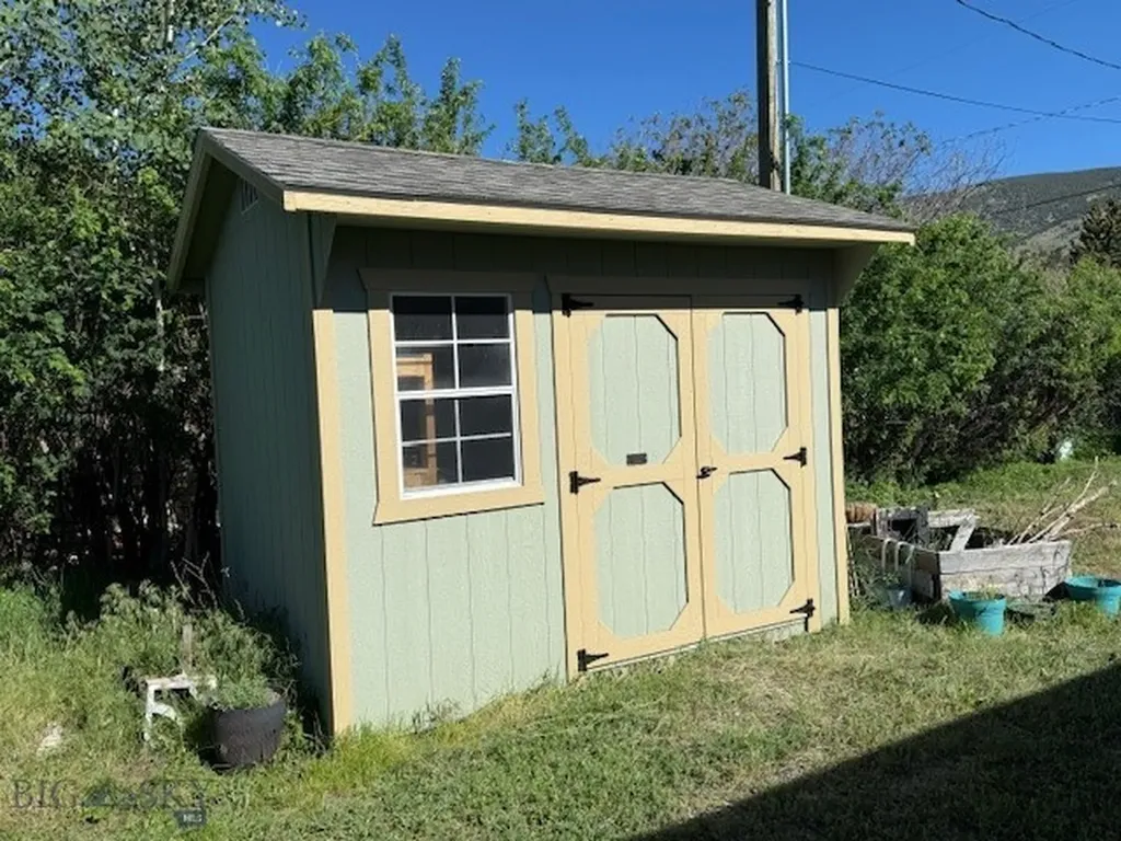216 Pintlar Street Anaconda MT 59711