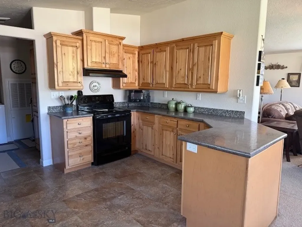 216 Pintlar Street Anaconda MT 59711