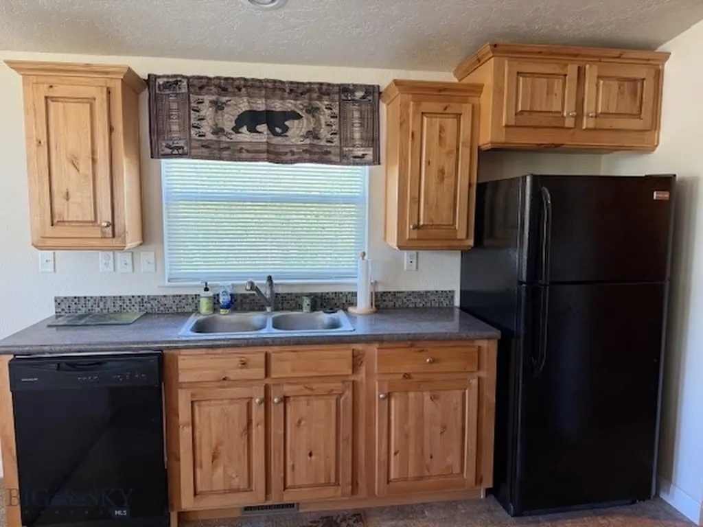 216 Pintlar Street Anaconda MT 59711