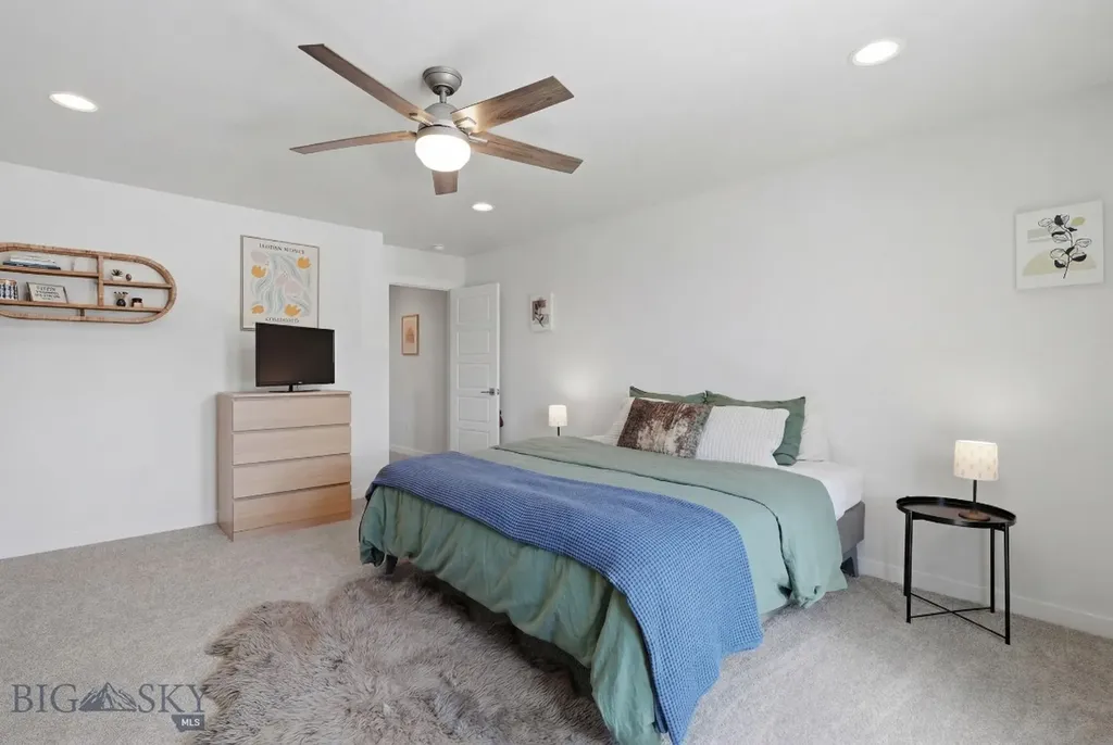1309 Grover Belgrade MT 59714