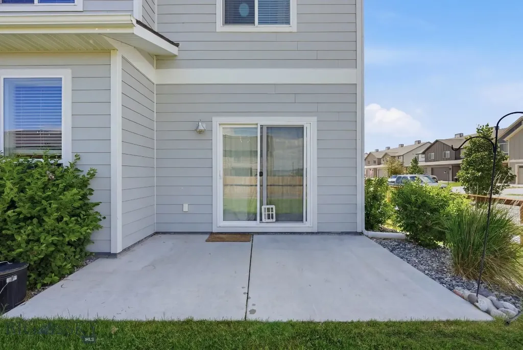 1309 Grover Belgrade MT 59714