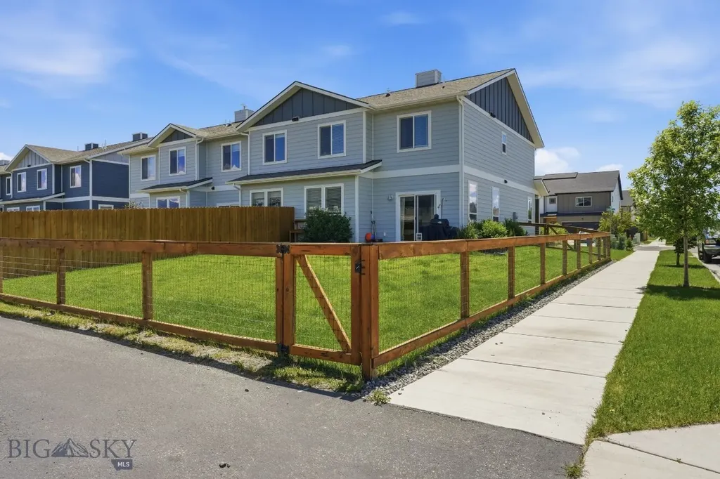 1309 Grover Belgrade MT 59714