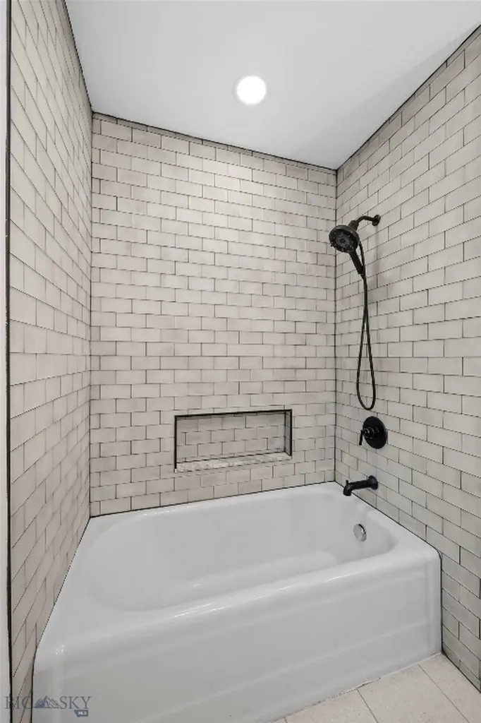618 S 7th Avenue Bozeman MT 59715