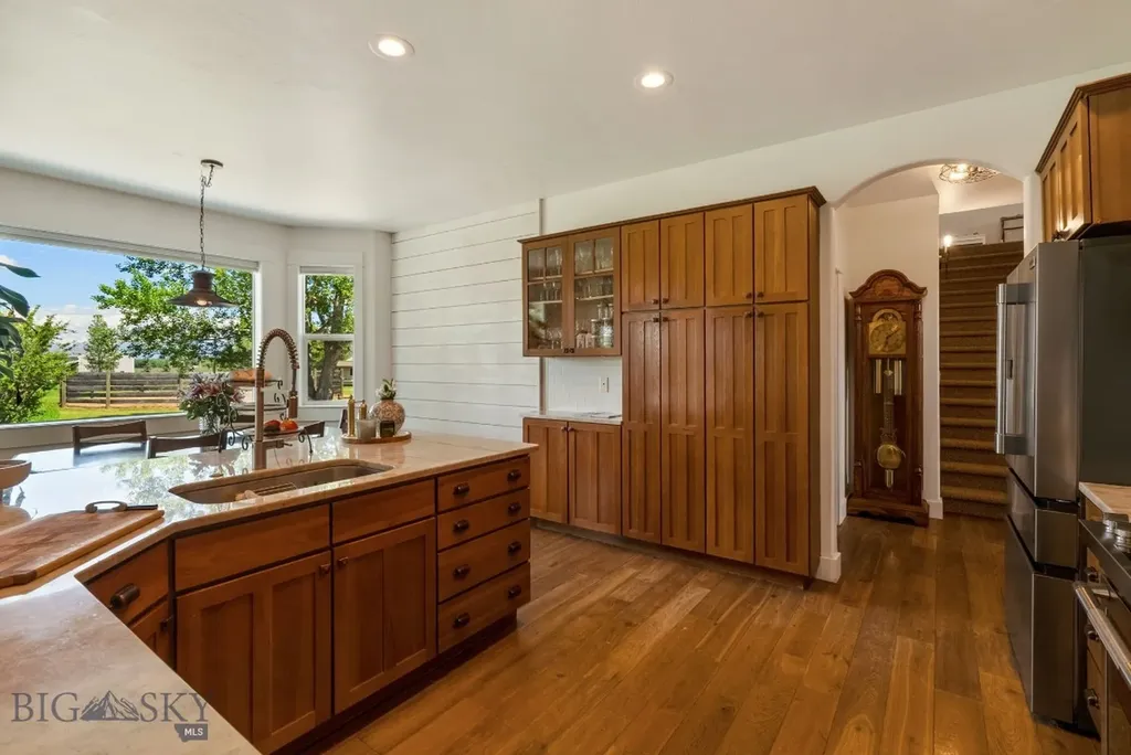 1721 Gateway South Road Gallatin Gateway MT 59730
