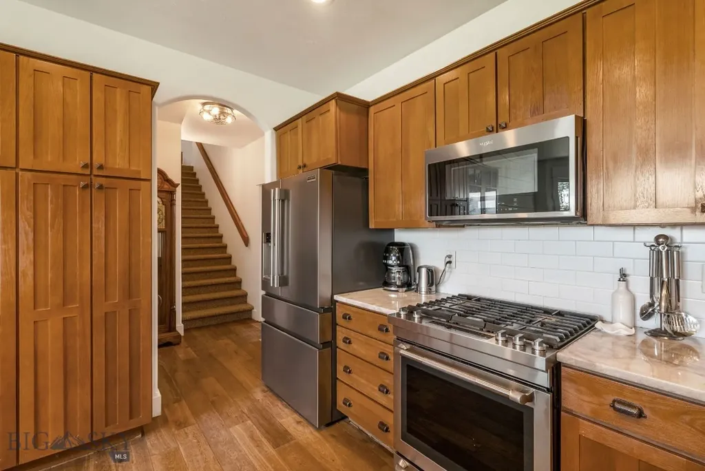 1721 Gateway South Road Gallatin Gateway MT 59730