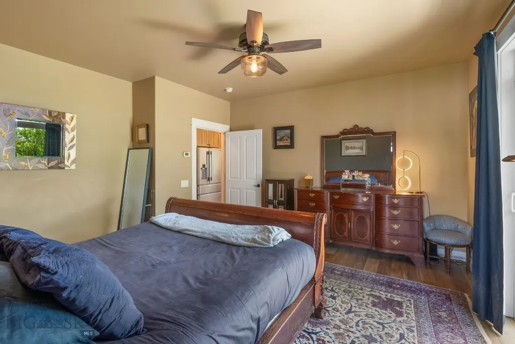 1721 Gateway South Road Gallatin Gateway MT 59730