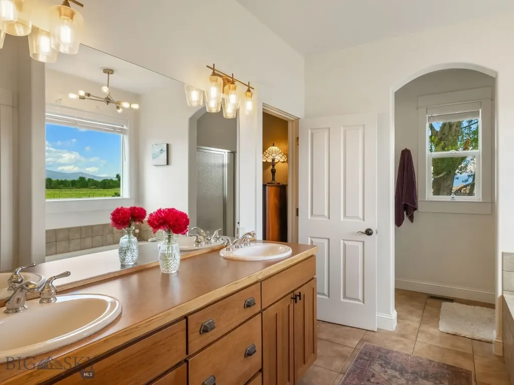 1721 Gateway South Road Gallatin Gateway MT 59730