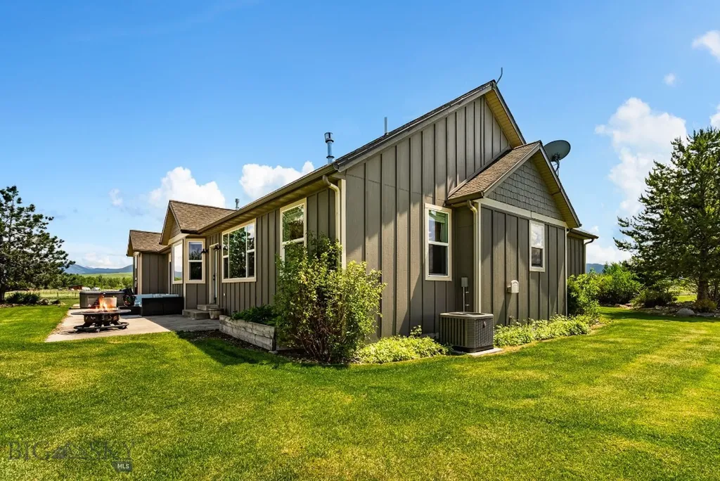 1721 Gateway South Road Gallatin Gateway MT 59730
