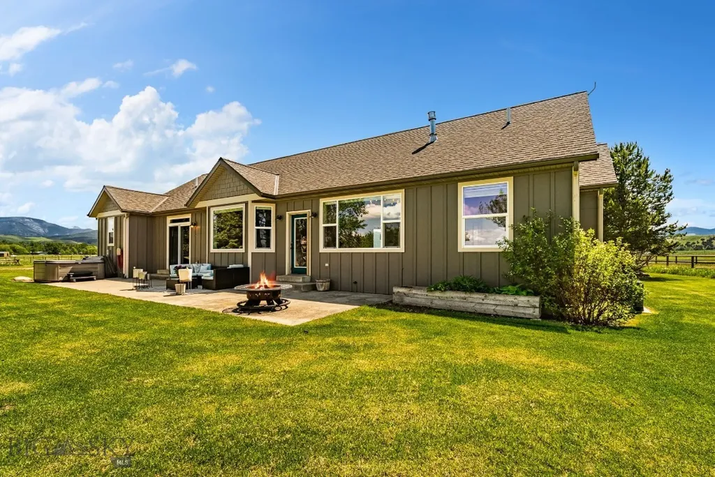 1721 Gateway South Road Gallatin Gateway MT 59730
