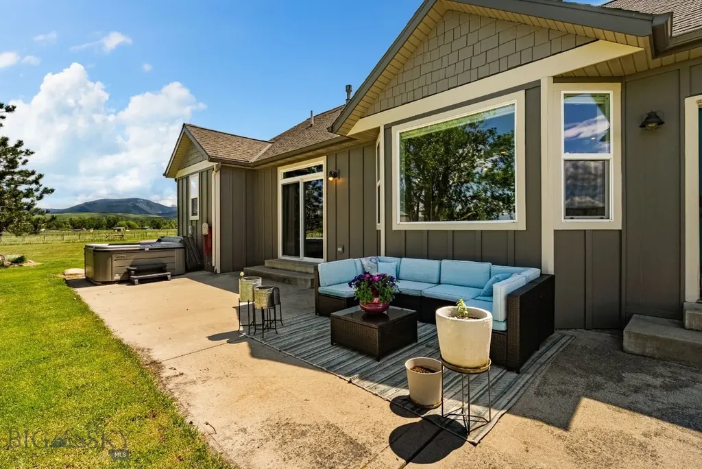 1721 Gateway South Road Gallatin Gateway MT 59730