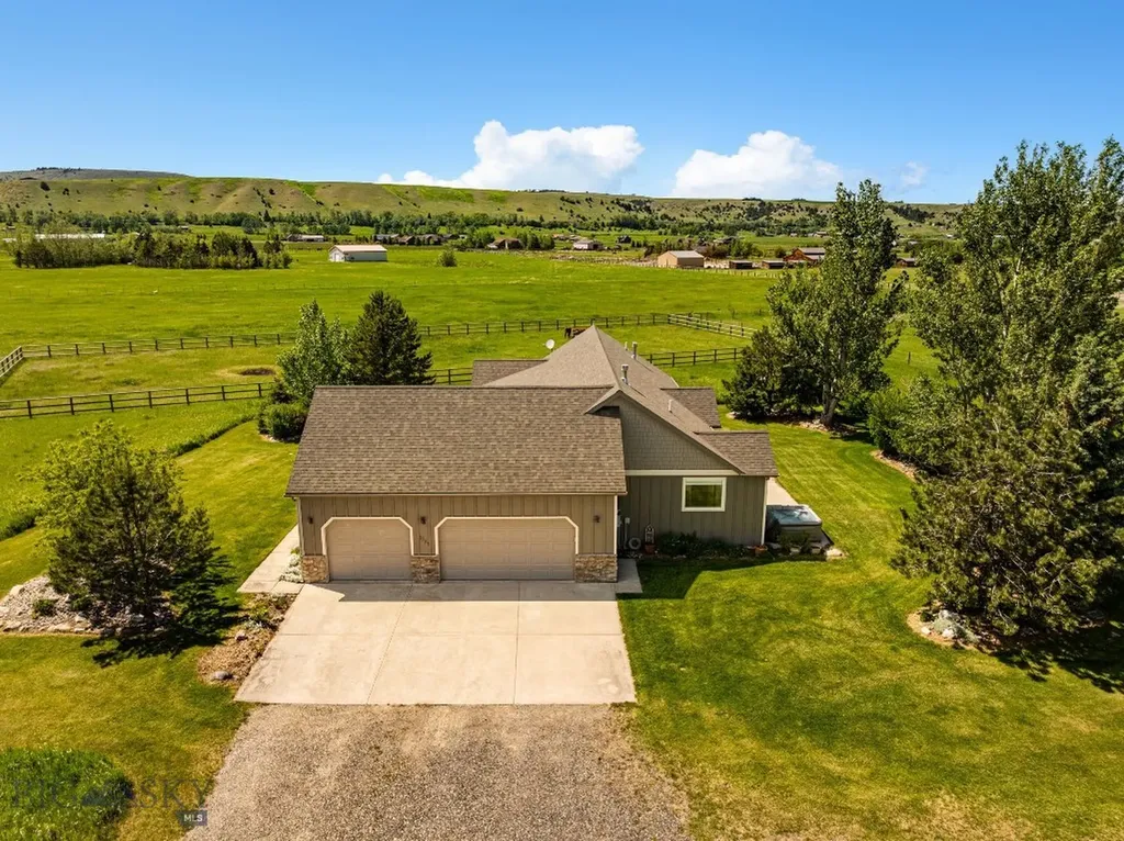 1721 Gateway South Road Gallatin Gateway MT 59730